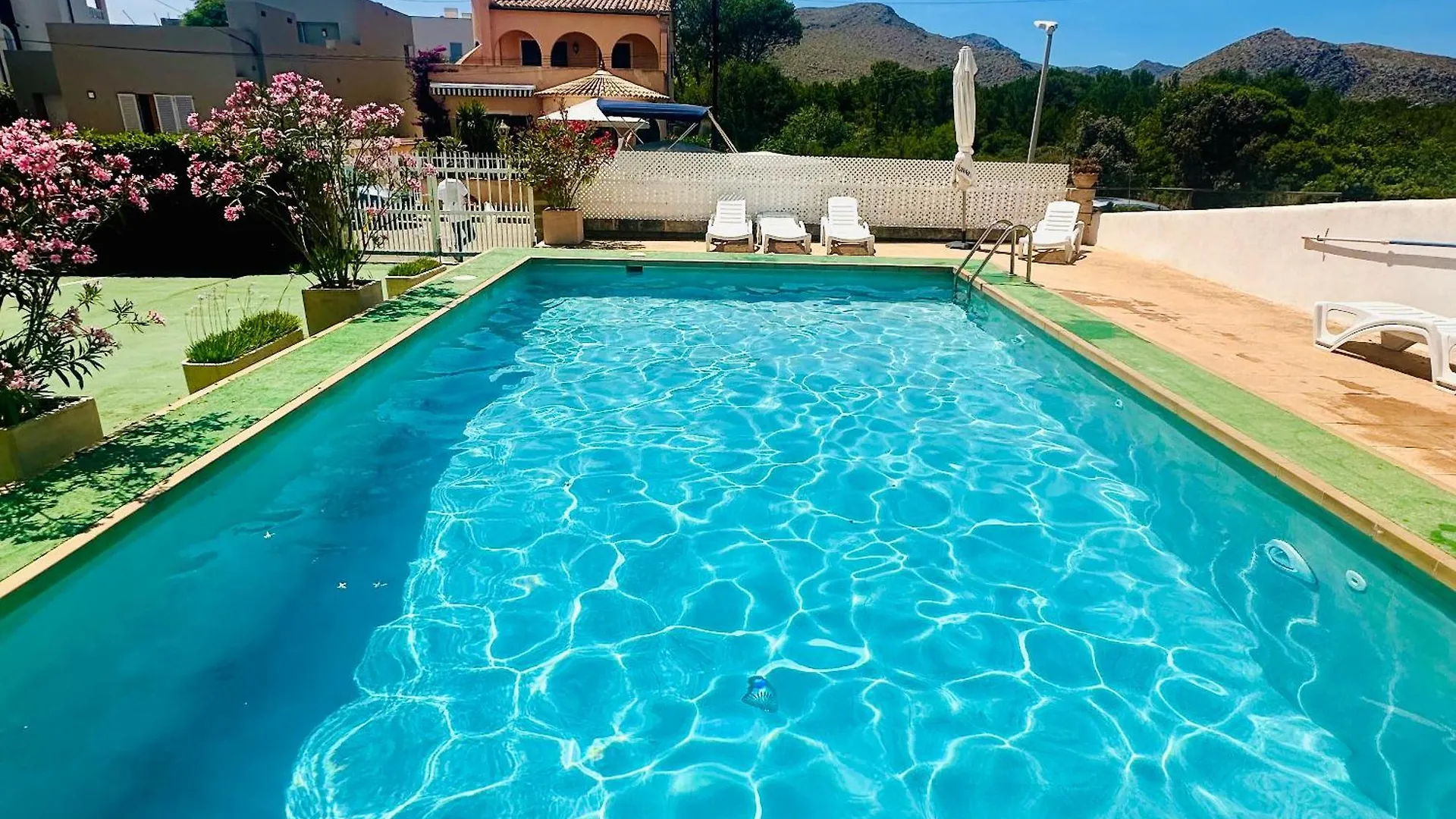 Bonito Apartamento Con Piscina A 50 Metros De La Playa! Port de Pollenca Spain